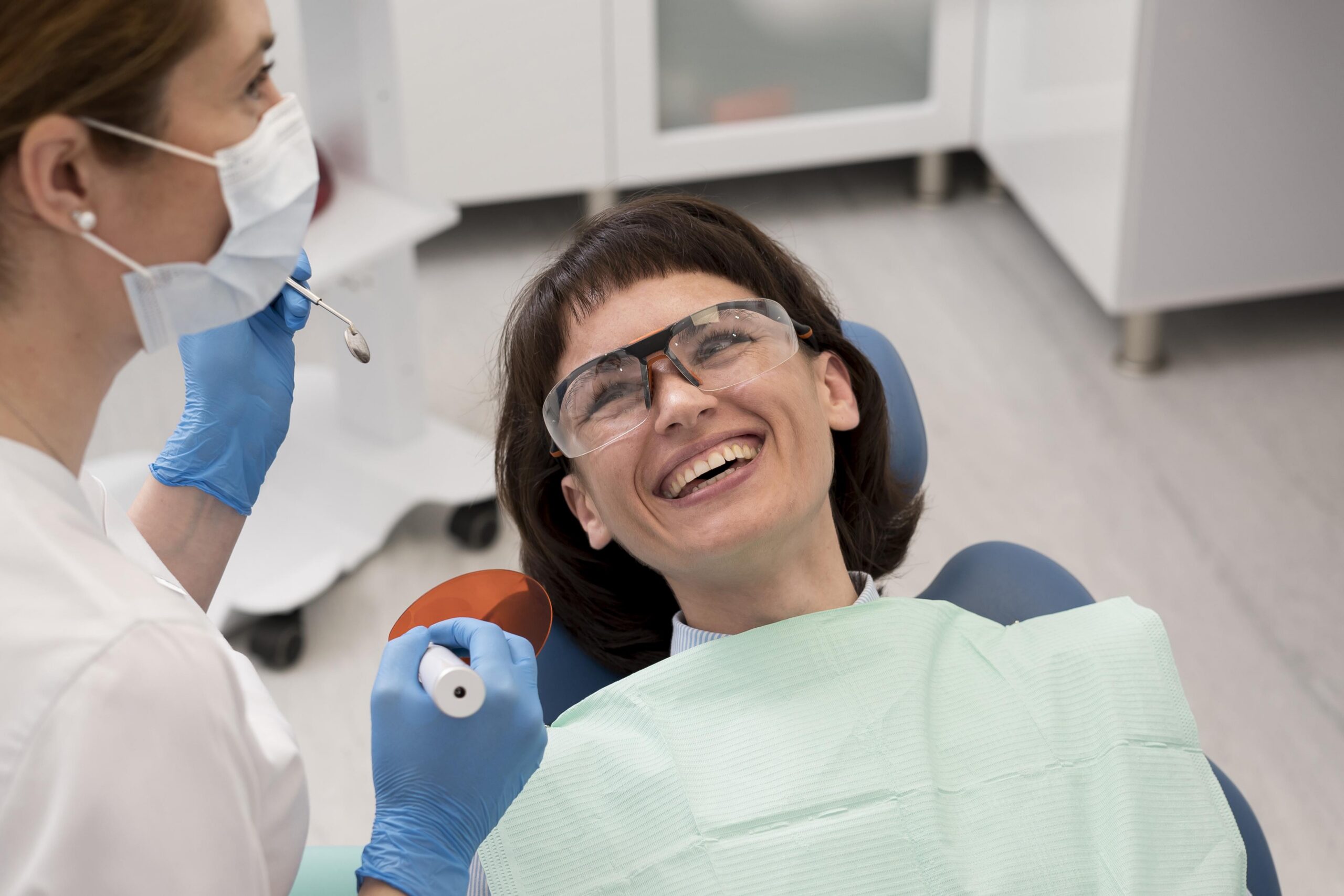 Dentist in San Fernando