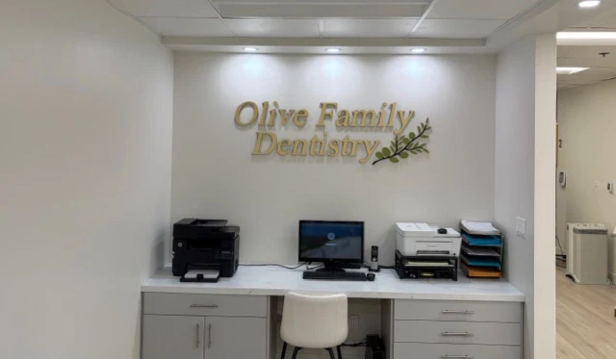 Olive family dentistry clinic image