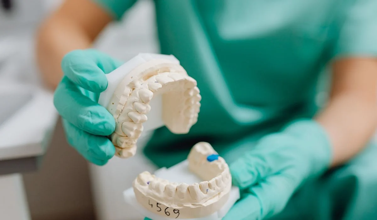 Need Dentures in Burbank? Explore Your Options With Dr. Dmitriy Aminov