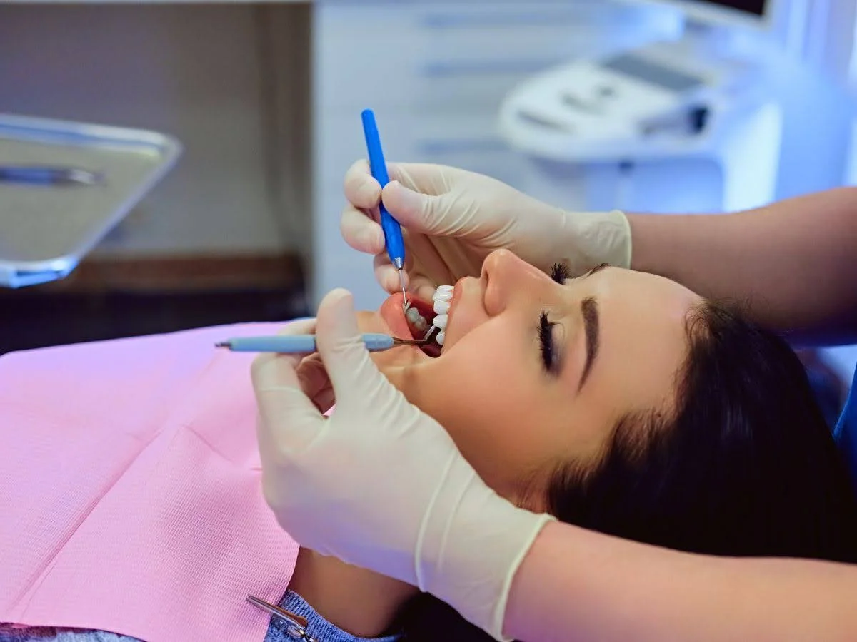 cosmetic dental clinic in Burbank